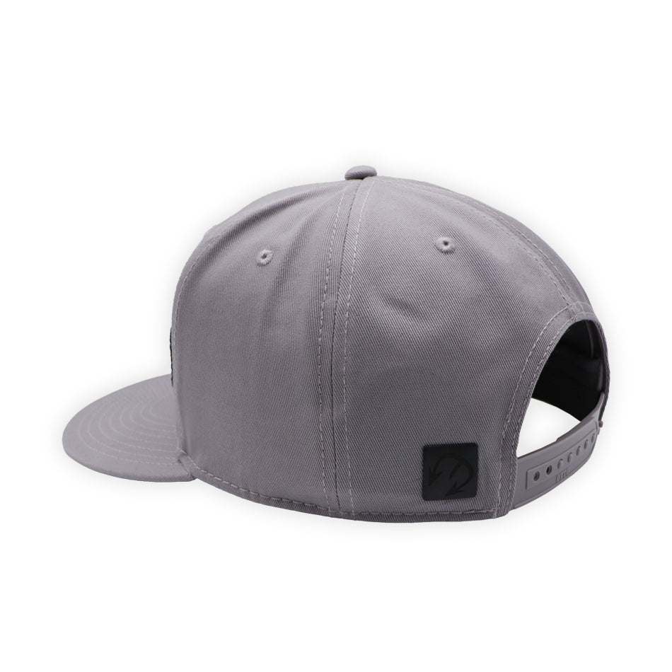"UNHINGED" CHAIN PUFF SNAPBACK