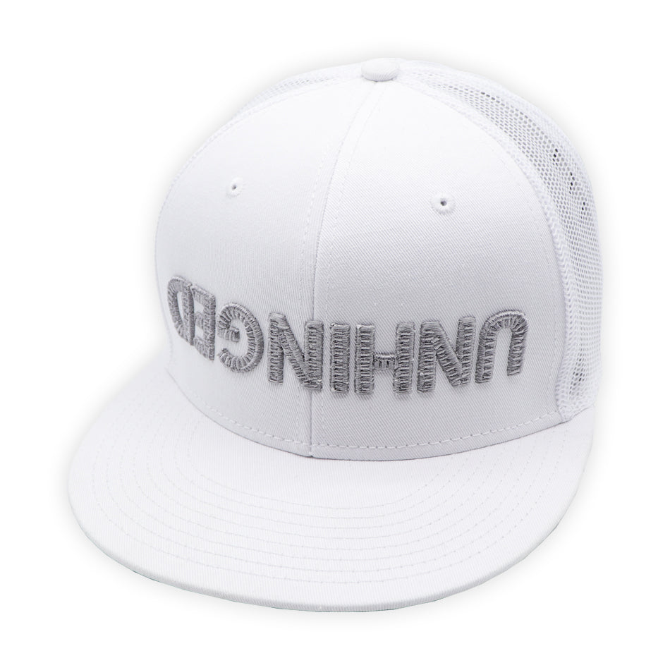 "UNHINGED" CHAIN PUFF SNAPBACK